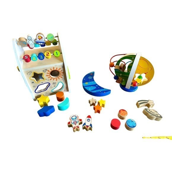 Imaginarium Other - Imaginarium Out of this World‎ Space Theme Wooden Activity Cube Trio Kids Toy